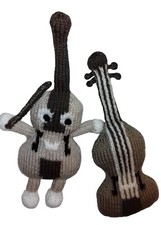 KNITTING PATTERN 853: VIOLIN