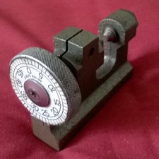VINTAGE MOORE & WRIGHT MICROMETER.