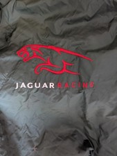Jaguar Showerproof-Windproof Jacket UK    Size XL with foldable hood
