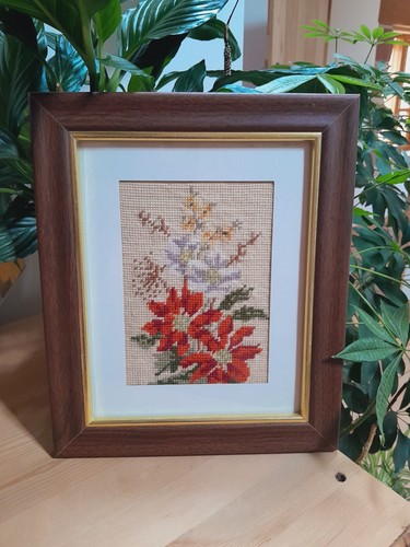 Vintage framed needlepoint - framed,