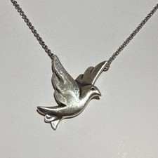 Retired James Avery Dove In