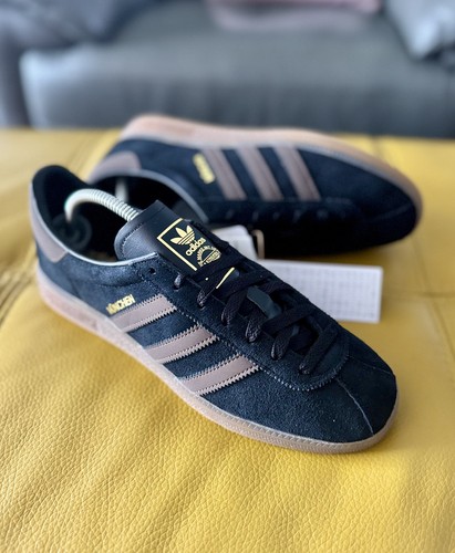 Brand new adidas munchen - new,
