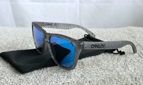 Oakley frogskins sunglasses - frogskins,