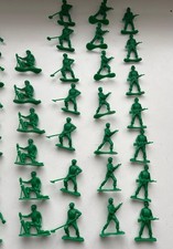 Thinkway Toys Disney Pixar Toy Story Green Soldiers X 62 
