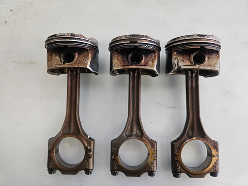 Engine pistons polo - pistons,
