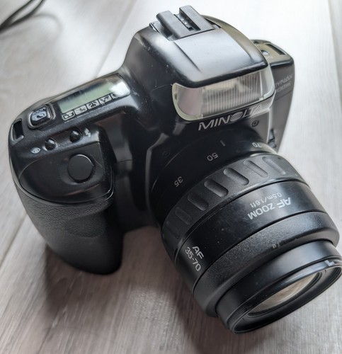 Minolta dynax 300si slr camera - dynax,