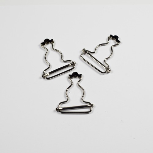 Silver dungaree fasteners - x,