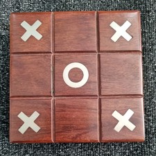 Handcrafted Wooden Tic Tac Toe Travel Game Set - excellent condition!!