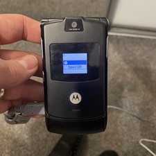 Motorola RAZR V3i Mobile Flip