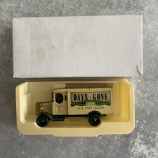 Lledo Van - Models of Days