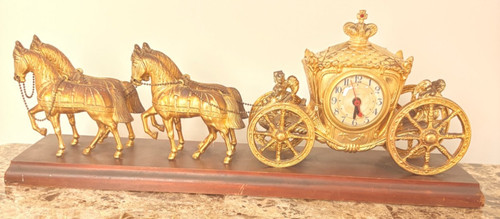 Vtg united clock horse - vtg,