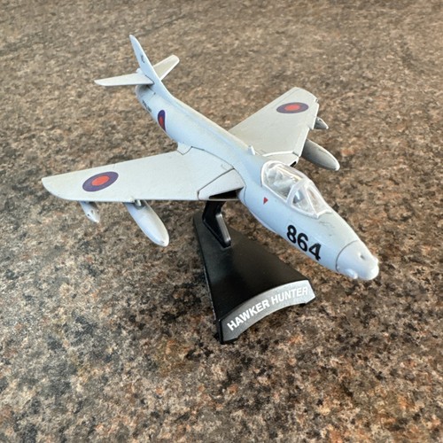 Hawker hunter 120 scale - 1/120,