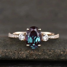 3.20 Ct Oval Cut Alexandrite