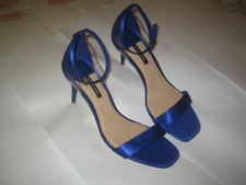 Ladies shoes ‘ stradivarius