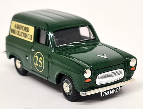 Vanguards ford 300e - 1/43,