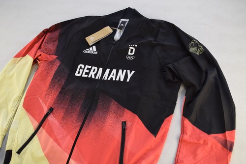 Adidas windbreaker podium