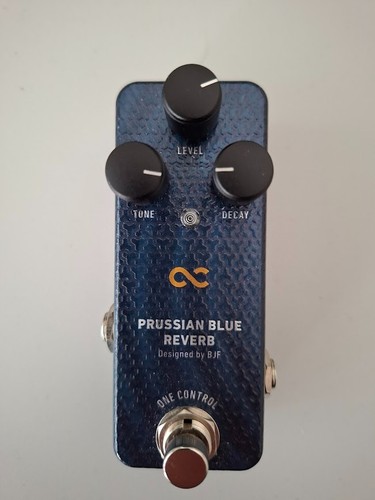 One control prussian - prussian, blue