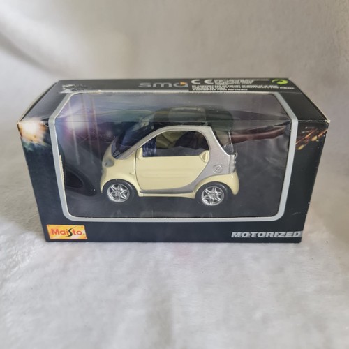 Maisto scale diecast - 1/33,
