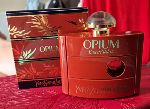 Yves saint laurent opium - saint,