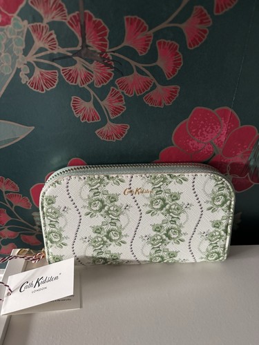 Bnwt cath kidston green - bnwt,