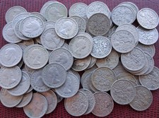 100 QUEEN ELIZABETH II / KING GEORGE VI SIXPENCE COINS