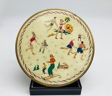 Vintage Le Rage Compact Depicting Sports for all Four Seasons