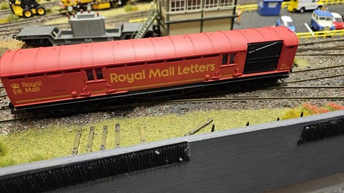 Hornby royal mail coach used - hornby,