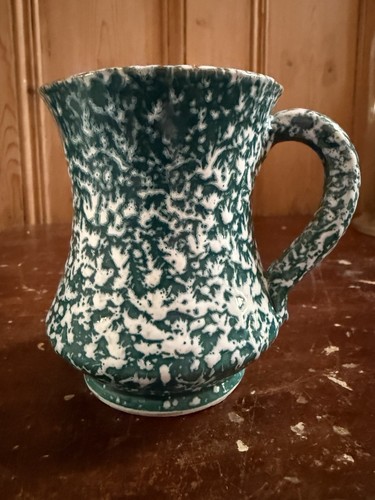 Vintage green white splatter - green,