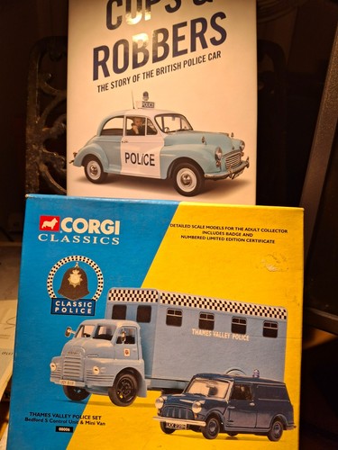 Corgi classic 08006 thames - classic,