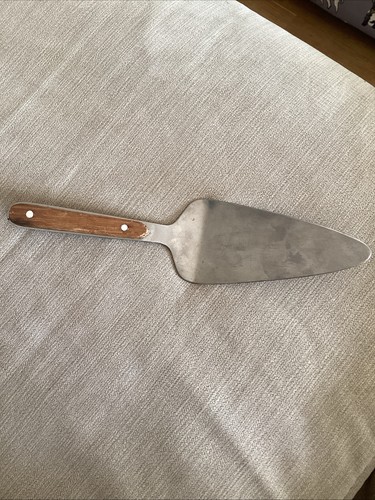 Vintage cake slice - cake, server