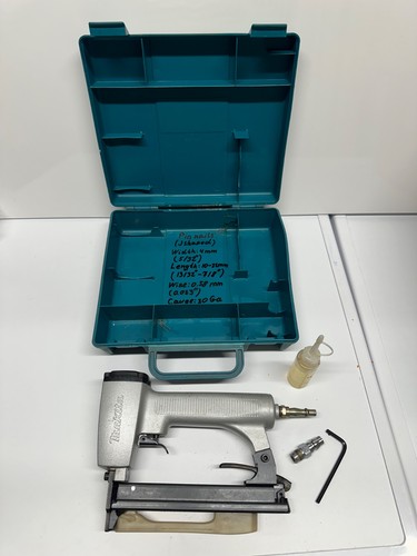 Makita at422 air tacker - makita,
