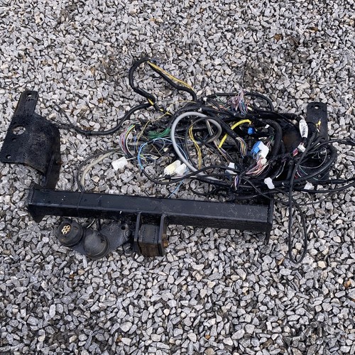 Horizontal detachable towbar - detachable,