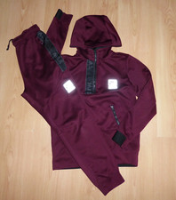 NIKE AIR MAX BURGUNDY POLY