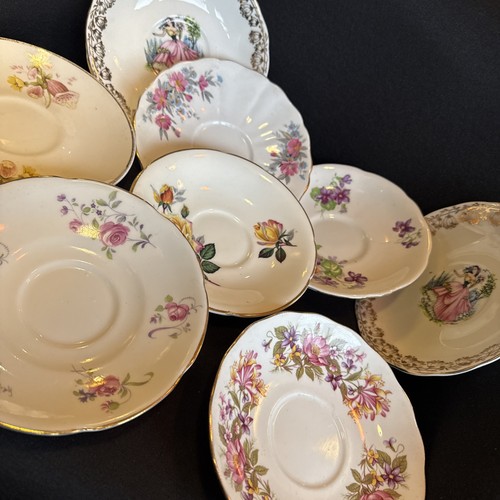 Vintage mismatched tea - 8,
