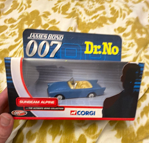 Corgi james bond 007 no - james, dr.