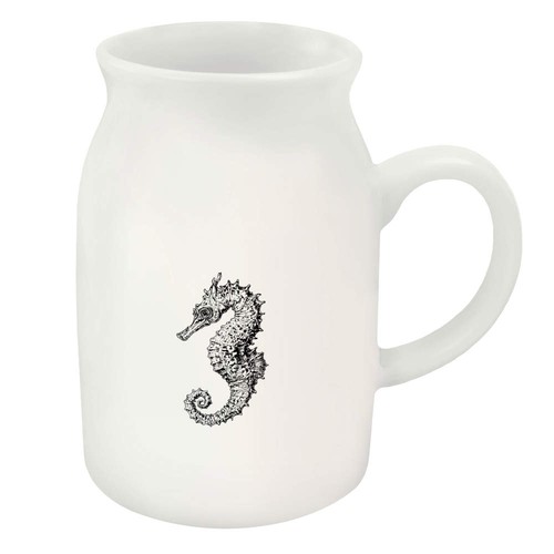 Single seahorse side view - 'single,