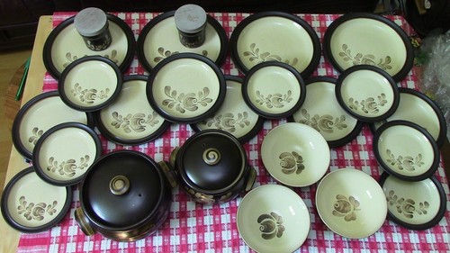 Large denby bakewell bundle - bakewell,