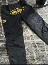 cortiez cargos(yellow size s) great condition