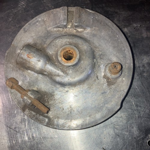 Yamaha front brake plate - yamaha,