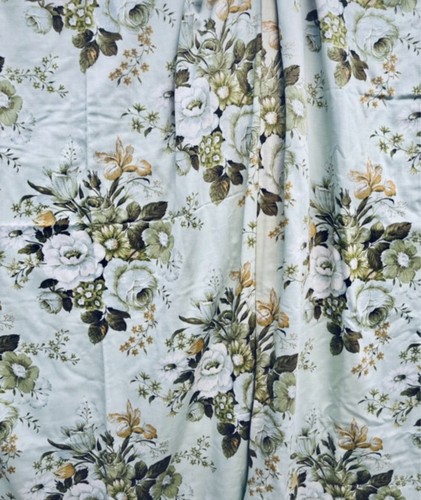 Vintage green sanderson rose - green,