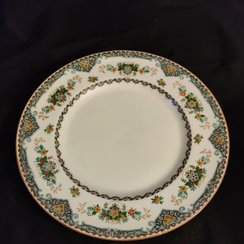 Royal doulton dinner plate - royal,