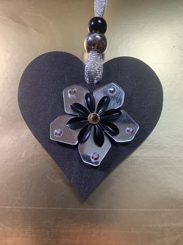 Black mirror silver heart wood - black,