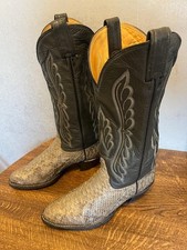 VINTAGE women's TONY LAMA COWBOY BOOTS Snake Skin & Leather SIZE 7 B STYLE 4292