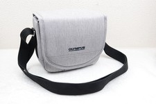 OLYMPUS STARTER KIT MIRRORLESS CAMERA BAG - LIGHT GREY - VERY GOOD CONDITION