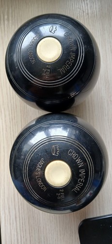 Vintage usable lawn bowls - usable,