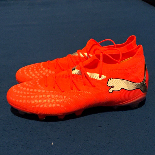 Never worn puma - worn,