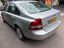 VOLVO S40 PASSENGER SIDE REAR