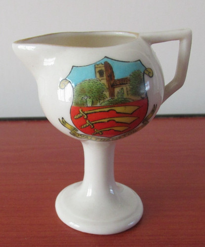 Unusual grafton crested china - grafton,