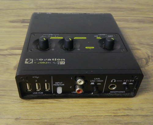 Novation novhub01 audiohub 2x4 - novation,