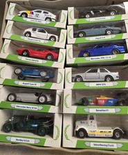 12 Corgi Mobil Performance Car